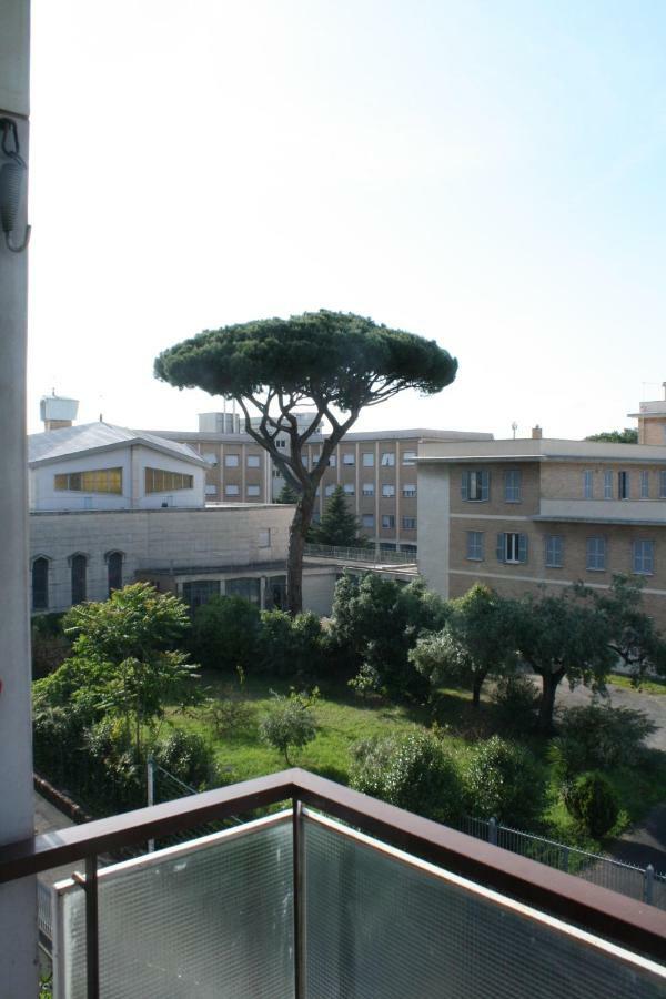 Cornelia Relais Bed & Breakfast Rome Exterior photo